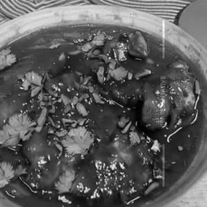 Chilli Chicken (Semi Gravy)