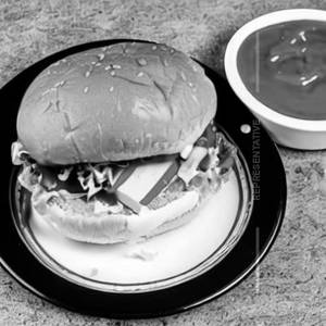 Cheesy Paneer Burger
