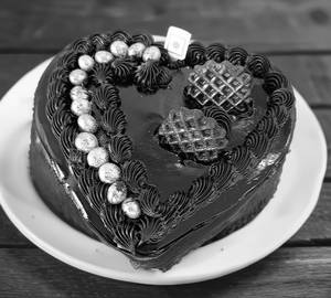 Eggless love bliss cake [500 g]