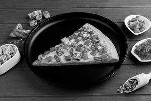 Farm Fresh Giant Slice (20.5 Cm, Serves 1)