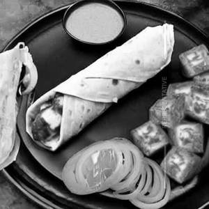 Egg Paneer Roll