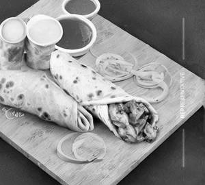 Egg D Chicken Roll