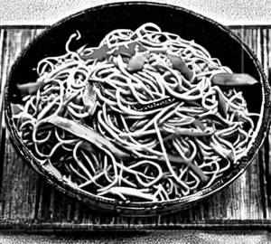 Chilli garlic noodles