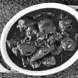 Schezwan Style Hakka Chicken (gravy)