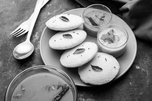 Plain Idli (1 Pc)
