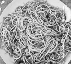 Egg Chilly Garlic Noodles