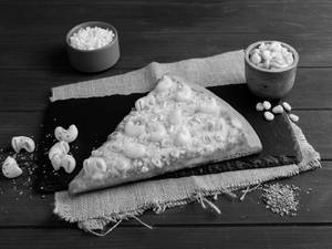 Mac & Corn Giant Slice (20.5 Cm, Serves 1)