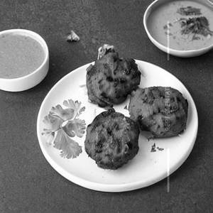 Murg Malai Kabab Eight Pieces