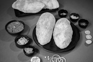 Choley Bhature