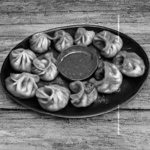 Paneer Tikka Sanganeri Tandoori Fried Momos