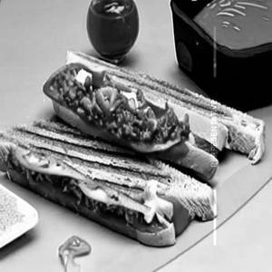 Chilli garlic sandwich