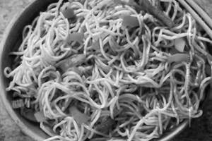 Egg Schezwan Noodles