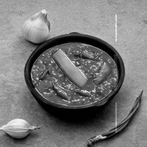 Veg Hot Garlic Sauce