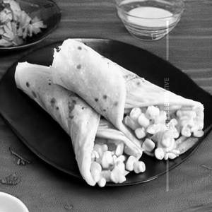 Mozzarella Cheese Corn Roll