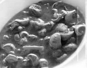 Chilly Mushroom (Gravy)