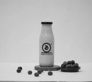 Blueberry milkshake