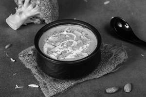 Creamy Almond Brocolli