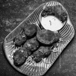 Kamju pitta kabab