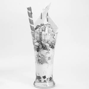 Fruit & Nut Sundae