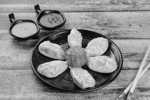 Chicken Steamed Momos [6 Pieces]