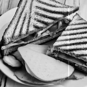 Veg Cheese Regular Sandwich