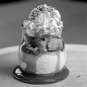 Caramel Plum Cake Sundae