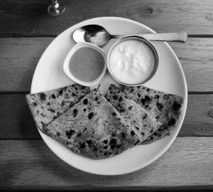 2 Sattu Paratha + Dahi