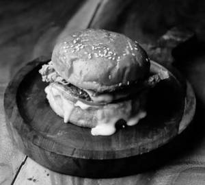 Veg Cheesy Burger