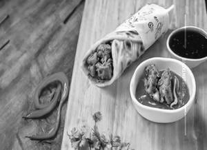 Chilli chicken roll