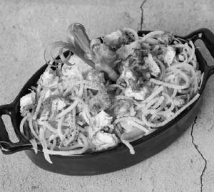 Chicken hakka noodles
