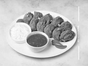 Chicken kurkure momos