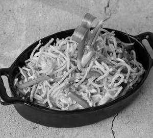 Veg hakka noodles