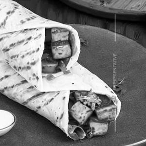 Egg Paneer Roll