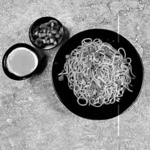 Egg Schezwan Noodles