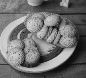 Ajwain Cookies (200 Gm)