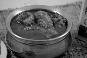 Chicken Handi (8Pcs Boneless)