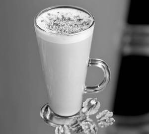 WALNUT MILKSHAKE
