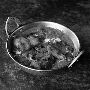 Mahi Kalia [4 Pcs]