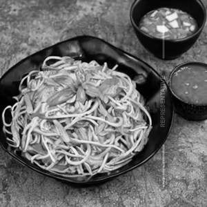 Paneer Asian- Noodles (Chilli Garlic)