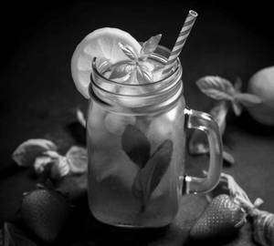 Strawberry mojito
