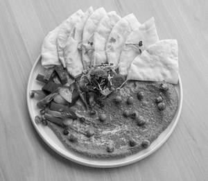 Basilicious Hummus