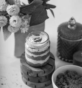Red Velvet Jar