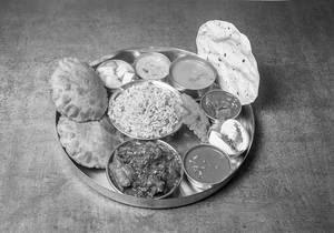 Special Chicken Thali