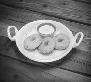 Upvas Medu Vada With Farali Rassa