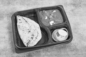 (5) Phulka And Paneer Butter Masala