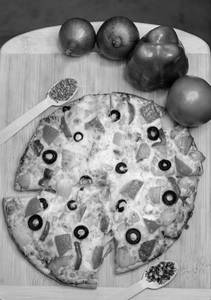 Cheese Brust Pizza