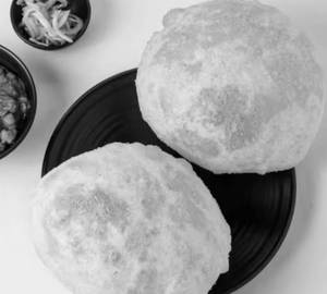 Chhola bhatura