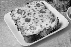 Cheese Brust Garlic Bread