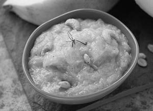 Bread Halwa (dessert)