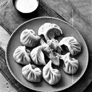 Paneer Afghani Momos